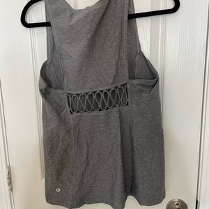 Lululemon tank with back detail
